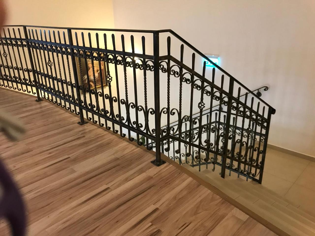 Farkas Panzió Hotel Karcfalva Kültér fotó
